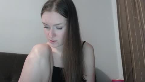 lily_love_x online show from May 16, 2026, 2:19 am