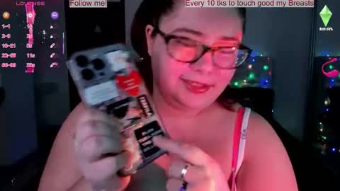 Elina  online show from October 4, 2025, 10:30 pm