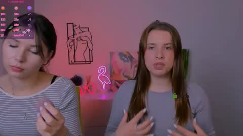 Lily online show from September 30, 2025, 7:30 pm