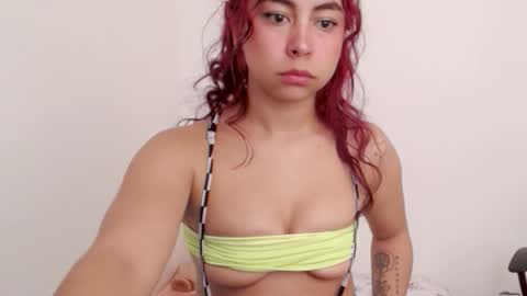 Lily Roberts online show from January 6, 2026, 3:38 pm