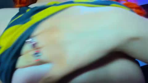 lily_stone04 online show from November 23, 2025, 10:04 am