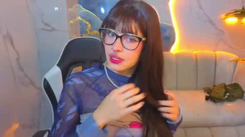 Snapshot of lily_tx chatting on June 17, 2026, 12:40 pm Follow me.. Live 730 to 1400 online show from June 17, 2026, 12:40 pm