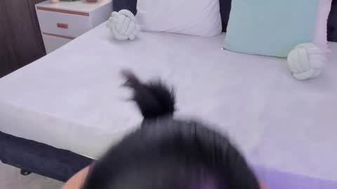 LilyWoodz online show from December 13, 2025, 7:53 pm