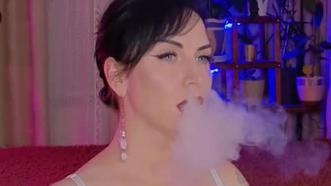 Snapshot of lilyconor chatting on December 2, 2025, 5:08 pm Lily online show from December 2, 2025, 5:08 pm