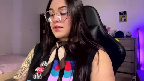 Lily online show from June 22, 2026, 11:57 pm