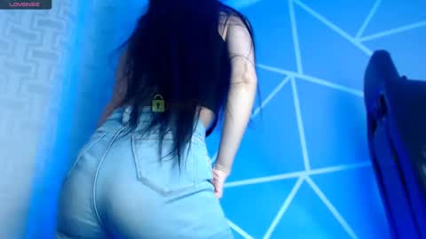 Snapshot of lilylouisee_ chatting on January 15, 2025, 5:08 am Liliana louise online show from January 15, 2025, 5:08 am