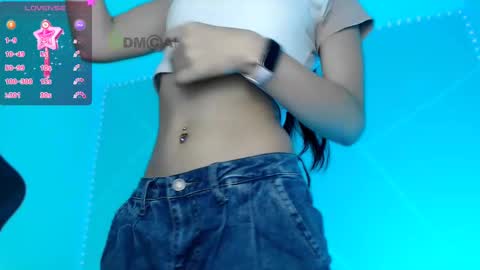 Snapshot of lilylouisee_ chatting on March 11, 2025, 1:34 pm Liliana louise online show from March 11, 2025, 1:34 pm