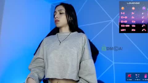 Snapshot of lilylouisee_ chatting on July 1, 2026, 12:07 pm Liliana louise online show from July 1, 2026, 12:07 pm