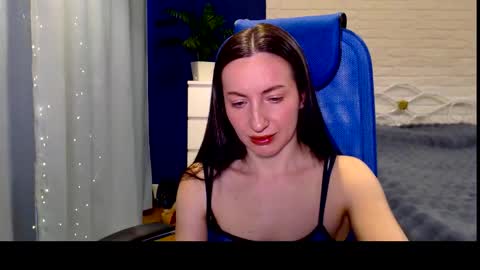 Lily online show from February 9, 2026, 9:24 am