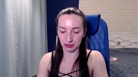 Lily online show from March 16, 2026, 6:28 am