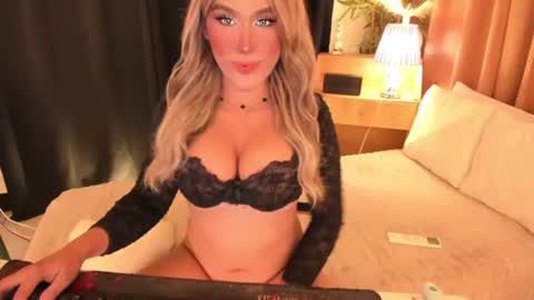 IM YOUR TRUE GODESS Lilymonstercock online show from July 3, 2026, 1:23 am