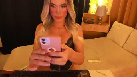 IM YOUR TRUE GODESS Lilymonstercock online show from July 17, 2026, 2:56 pm