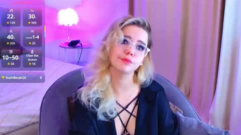 Snapshot of lilyrabbit chatting on September 26, 2025, 5:33 am Rose online show from September 26, 2025, 5:33 am