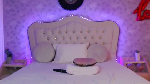      online show from February 15, 2025, 7:27 am