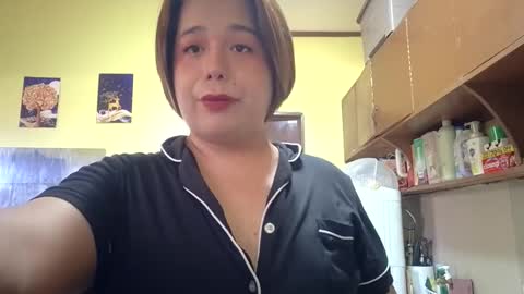 lilysette online show from May 20, 2026, 8:53 am