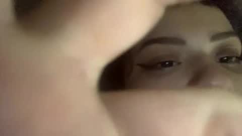 lilyswear online show from February 24, 2025, 9:53 am