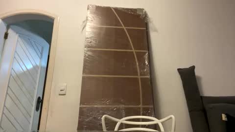 lilyswear online show from October 22, 2025, 6:18 pm