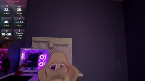 lilyth_7 online show from September 28, 2025, 10:26 pm