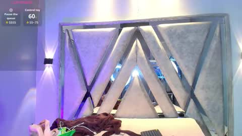 lilyth_7 online show from October 29, 2025, 3:53 am