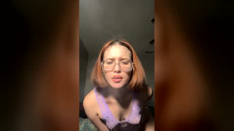lilywtfff online show from June 6, 2026, 12:32 pm