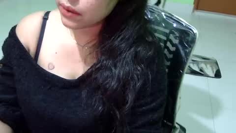 Snapshot of limaakter246618 chatting on January 8, 2025, 1:42 am limaakter246618 online show from January 8, 2025, 1:42 am