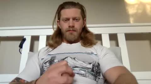 Snapshot of limitlesschris chatting on December 1, 2025, 8:25 pm Chris online show from December 1, 2025, 8:25 pm