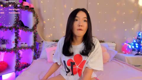Lin Use menu to play with me  online show from December 15, 2024, 4:15 pm