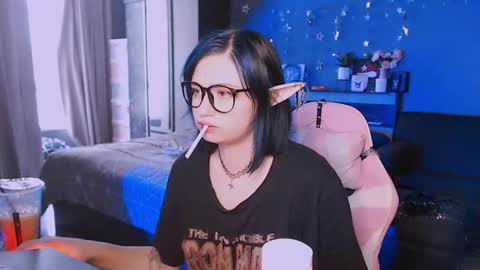 Lina2D tyan online show from September 24, 2025, 3:32 am