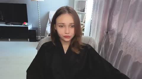 Snapshot of lina_and_lion chatting on June 27, 2026, 8:08 am Scarlet online show from June 27, 2026, 8:08 am