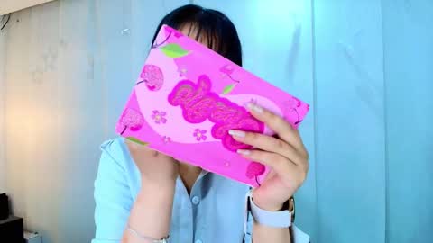  Lina Bedoya  online show from February 23, 2026, 11:51 am