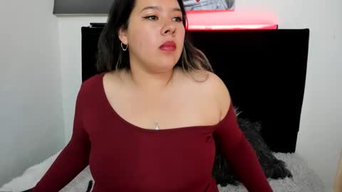 Lina Browm online show from May 19, 2026, 4:46 pm