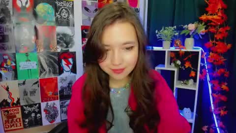 Snapshot of lina_brownie chatting on December 26, 2024, 2:01 am Lina online show from December 26, 2024, 2:01 am