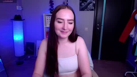 Snapshot of lina_flawless chatting on March 4, 2025, 5:11 am Lina online show from March 4, 2025, 5:11 am