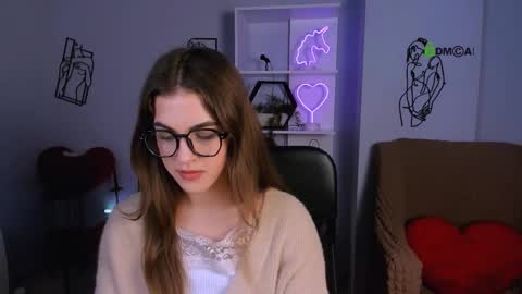 Snapshot of lina_fox12 chatting on October 6, 2025, 12:24 pm lina_fox12 online show from October 6, 2025, 12:24 pm