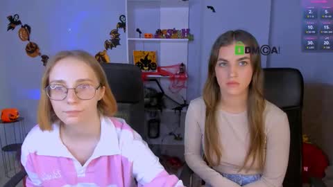 Snapshot of lina_fox12 chatting on October 21, 2025, 12:17 pm lina_fox12 online show from October 21, 2025, 12:17 pm