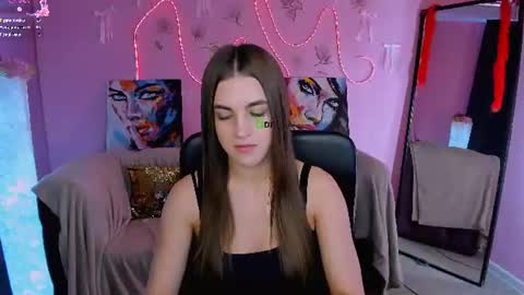 lina_fox12 online show from July 3, 2026, 12:11 pm