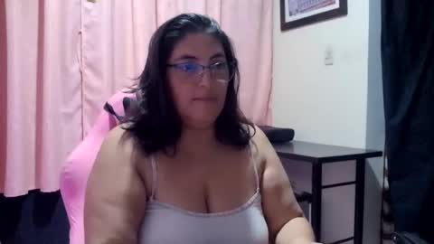 Lina Mara99 online show from August 3, 2026, 9:04 am
