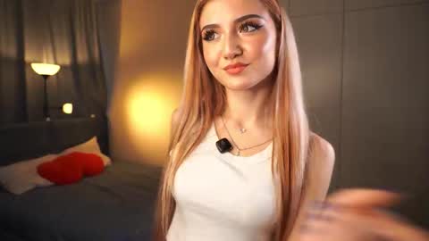 Snapshot of lina_meow_ chatting on November 24, 2025, 9:42 am lina_meow_ online show from November 24, 2025, 9:42 am