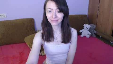 Snapshot of lina_rouge_ chatting on May 15, 2026, 4:30 am Lina Rouge online show from May 15, 2026, 4:30 am