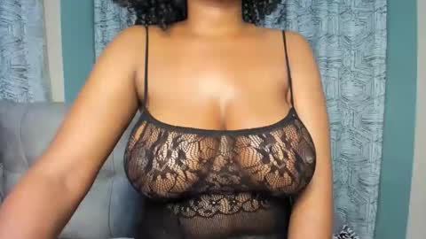 Snapshot of lina_sexy58 chatting on November 10, 2025, 10:31 pm lina sexy58 online show from November 10, 2025, 10:31 pm