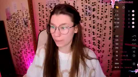 Lina online show from March 1, 2026, 6:59 am