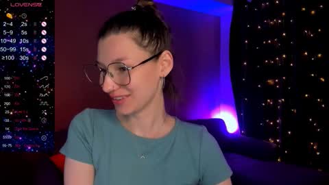 Lina online show from March 22, 2026, 8:40 am