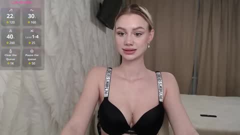 Snapshot of linacute52 chatting on February 11, 2025, 10:28 pm linacute52 online show from February 11, 2025, 10:28 pm