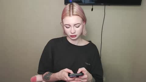 Snapshot of linacute52 chatting on October 15, 2025, 9:53 am linacute52 online show from October 15, 2025, 9:53 am