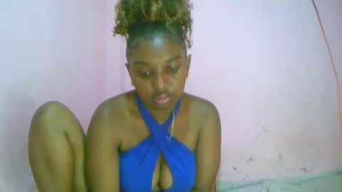 linah1123 online show from October 17, 2025, 9:12 am