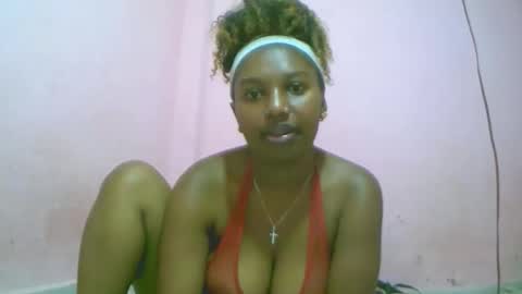 linah1123 online show from October 20, 2025, 5:52 am