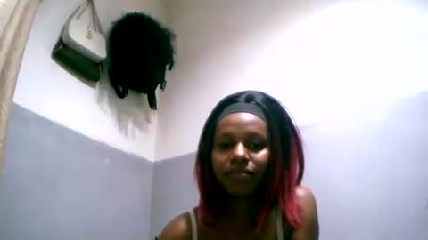 Snapshot of linah1123 chatting on February 22, 2026, 11:20 am linah1123 online show from February 22, 2026, 11:20 am