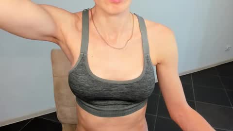 Snapshot of linalivee chatting on January 25, 2025, 9:25 pm LinaLivee online show from January 25, 2025, 9:25 pm