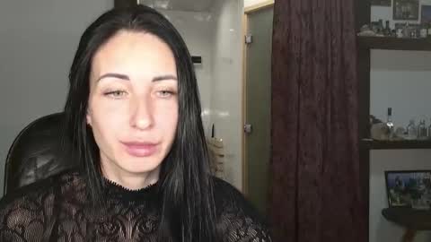 Snapshot of linalivee chatting on October 20, 2025, 7:14 pm LinaLivee online show from October 20, 2025, 7:14 pm