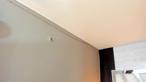  Linda  online show from February 21, 2026, 6:42 pm